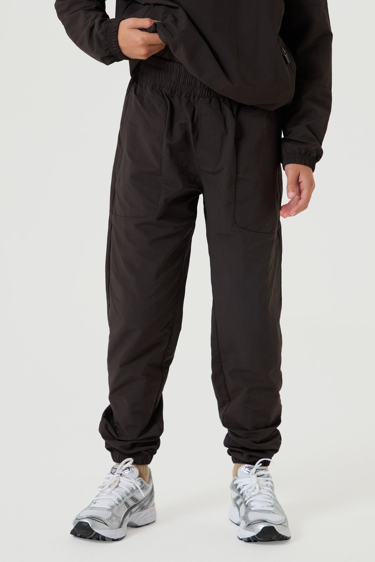 Technical Windbreaker Tracksuit- Espresso - Older Boys
