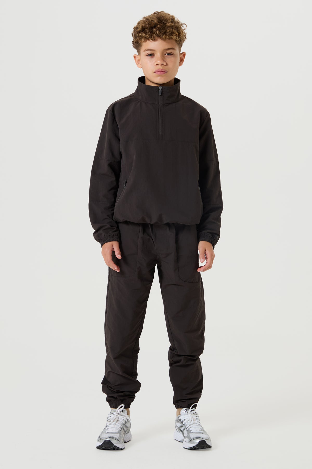 Technical Windbreaker Tracksuit- Espresso - Older Boys
