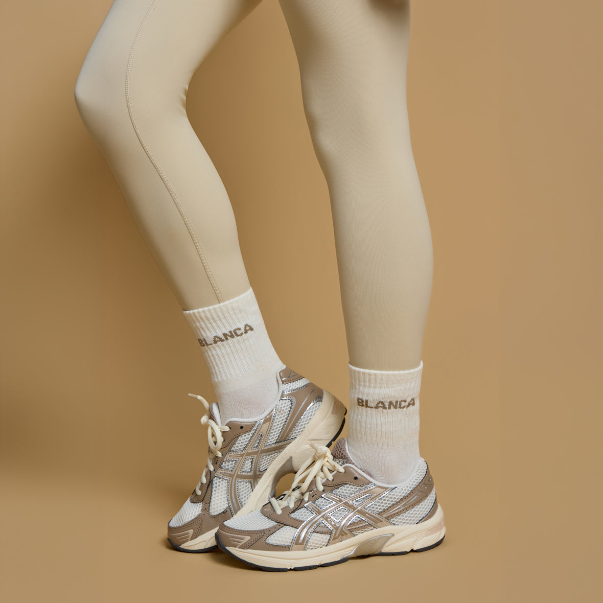 Socks- Light Cream, Mocha