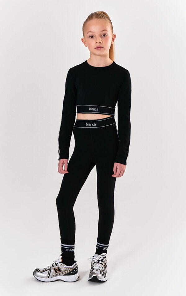 Black Set, With piping